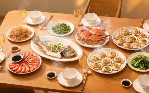 家宴海鲜别凭感觉定价！3笔成本账先算清