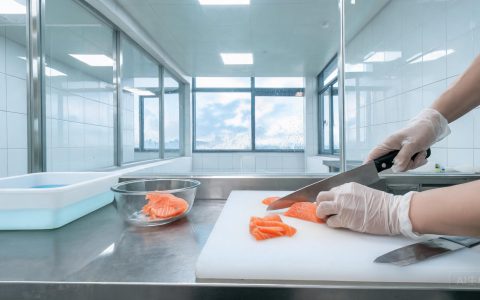 "鱼生致癌物"警示！后厨生食管理该改这4处