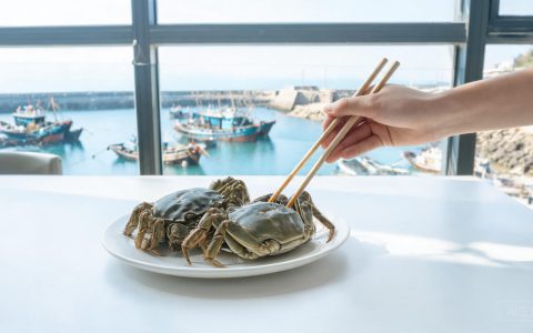 河蟹掉价正当时，清蒸大闸蟹2个要点！