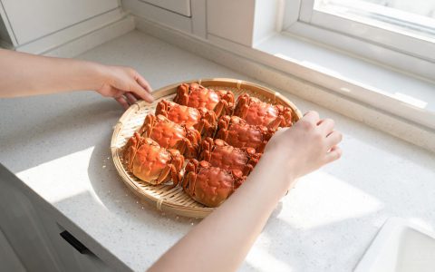 蟹黄豆腐，鲜到能把碗舔干净